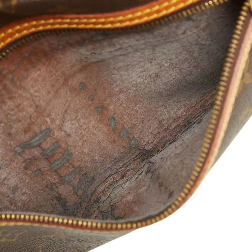 Louis Vuitton Marly Dragonne GM Clutch M51825